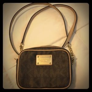 Michael Kors crossbody
